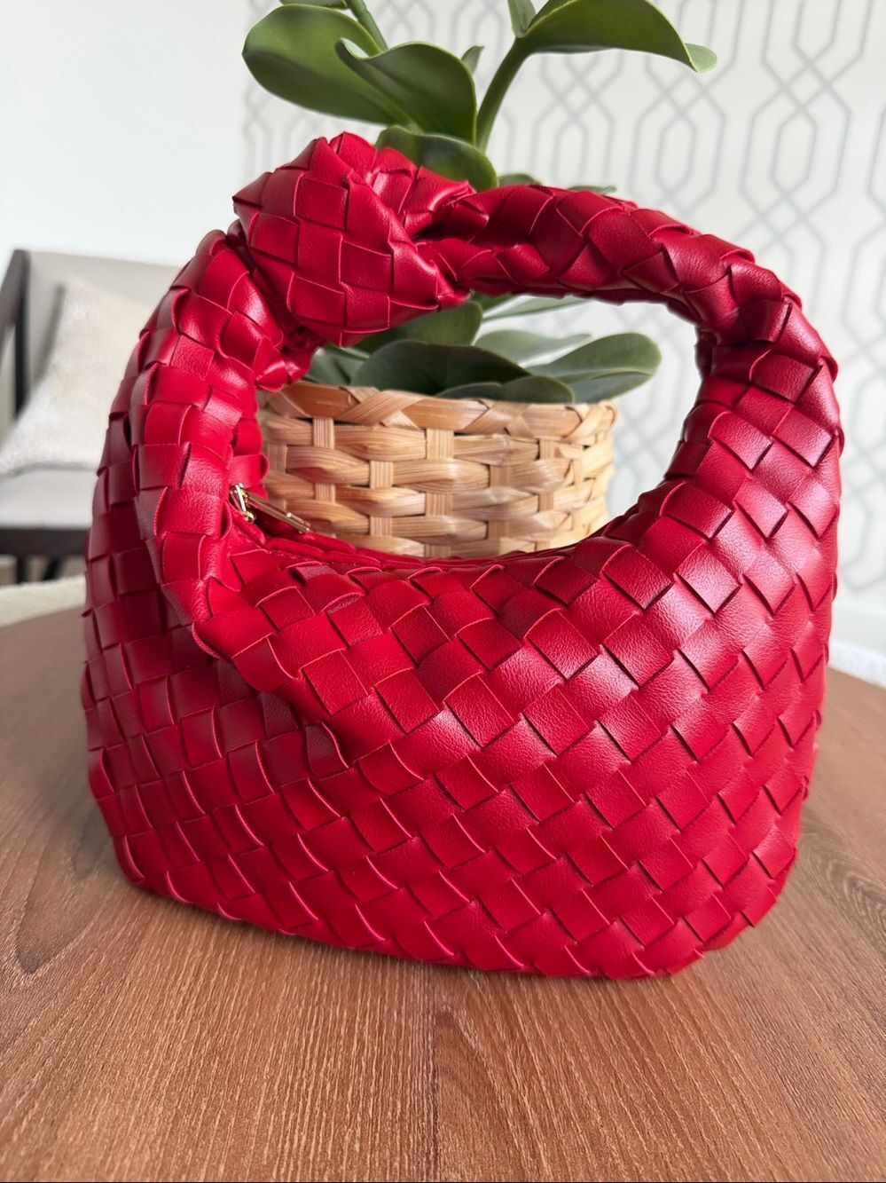 Urban Expressions Red Woven Hobo Shoulder Bag Knot Handle Purse like new